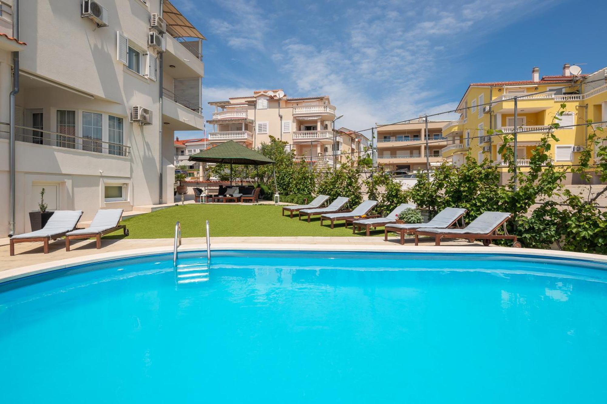 Apartments Tihi III โวดีเซ ภายนอก รูปภาพ