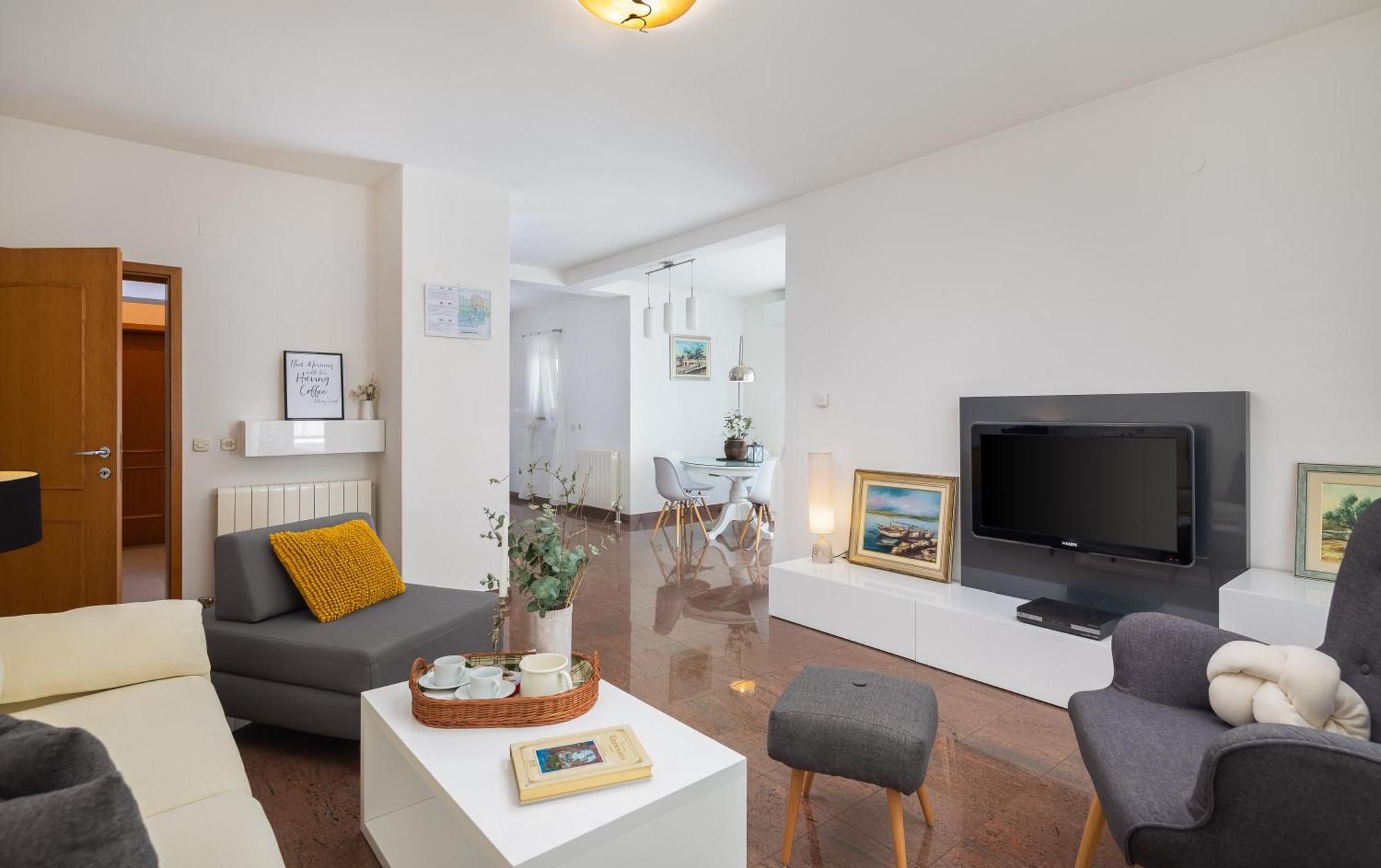 Apartments Tihi III โวดีเซ ภายนอก รูปภาพ