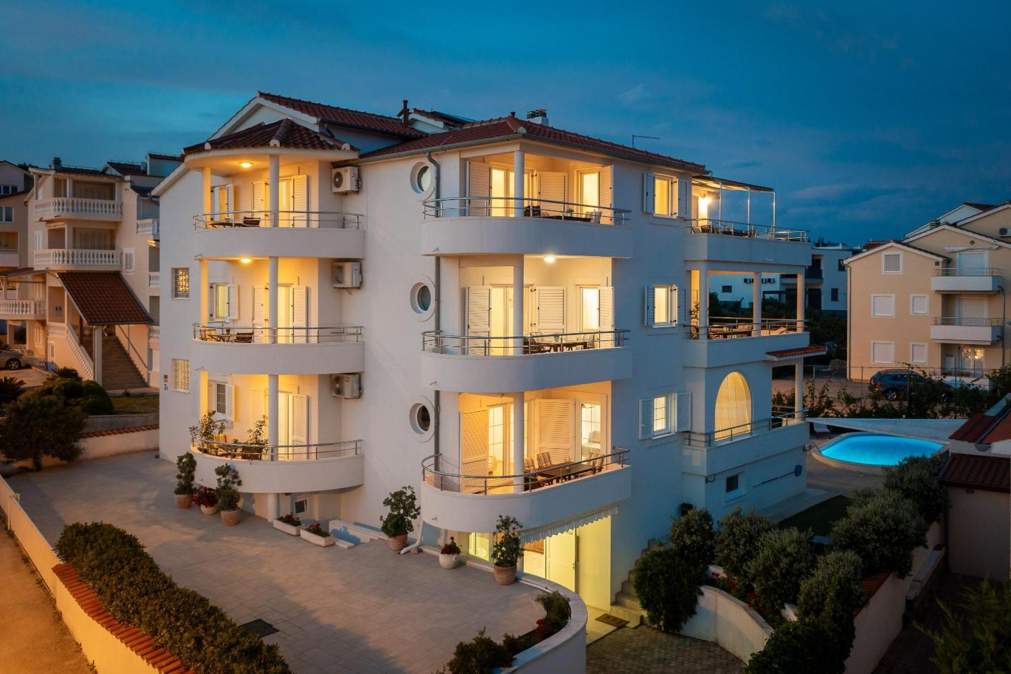 Apartments Tihi III โวดีเซ ภายนอก รูปภาพ